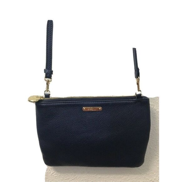 GiGi New York Navy Blue Crossbody adjust Handbag - Picture 1 of 9